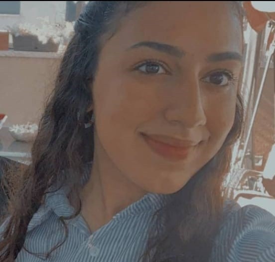 ارين مجادلة